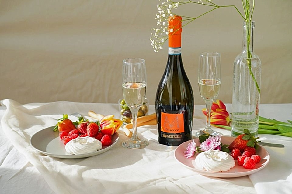 Photography That Makes Your Products Look (Seriously) Great...